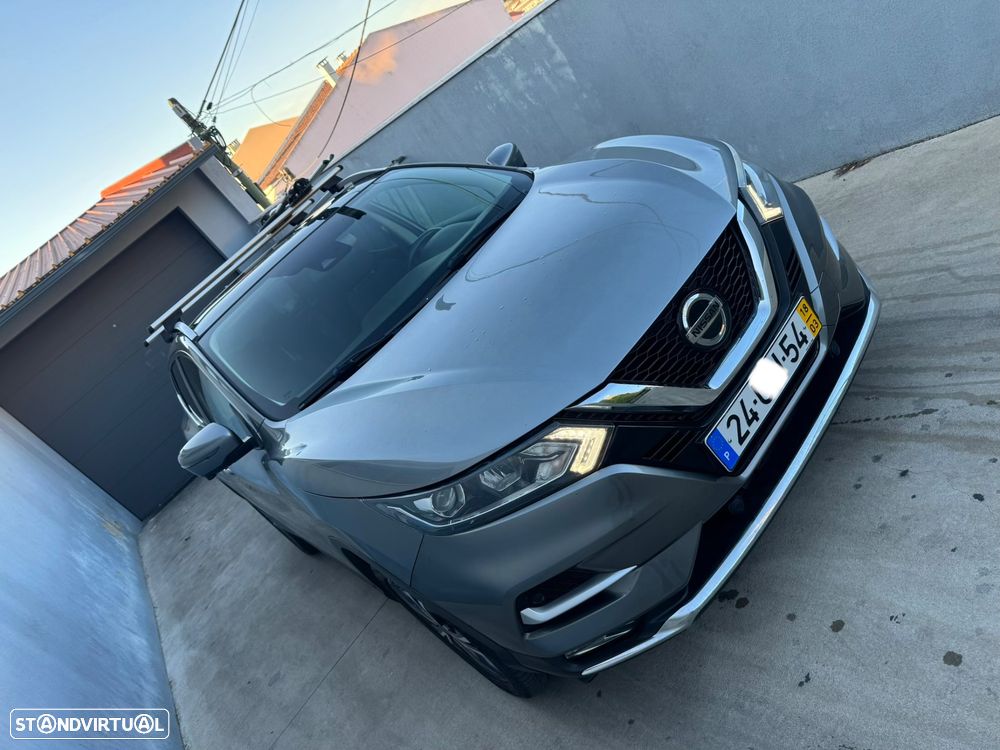 Nissan Qashqai 1.5 dCi N-Connecta 18 RS+PS - 1