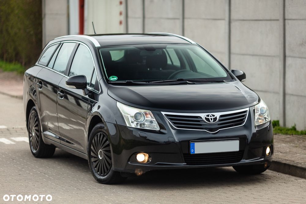 Toyota Avensis 1.8 Comfort - 7