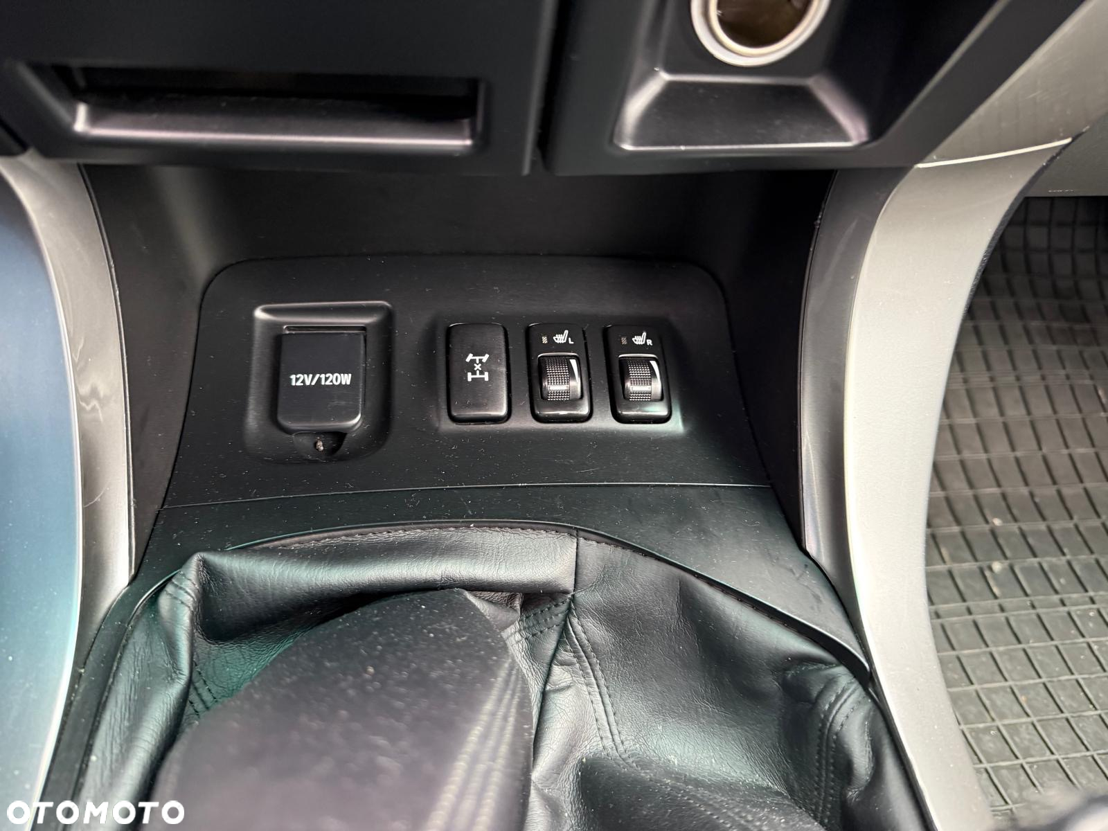 Toyota Land Cruiser 3.0 D Sol Navi - 11