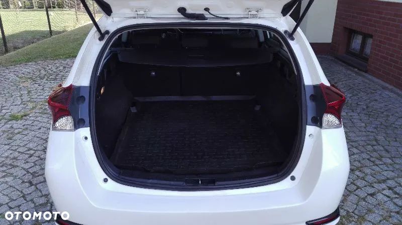 Toyota Auris - 7