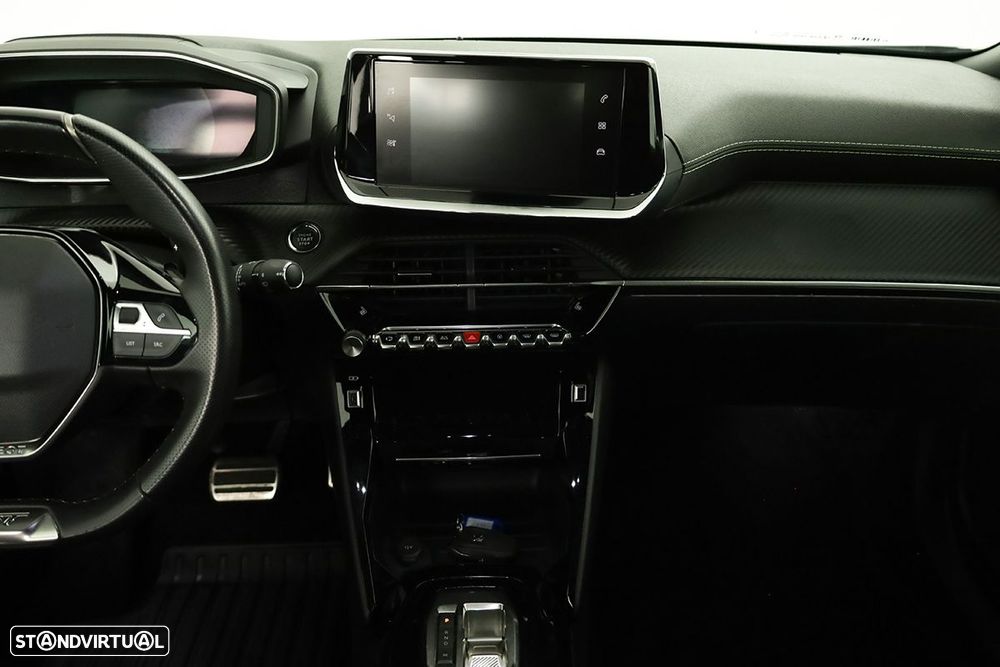 Peugeot 2008 1.2 PureTech GT EAT8 - 9