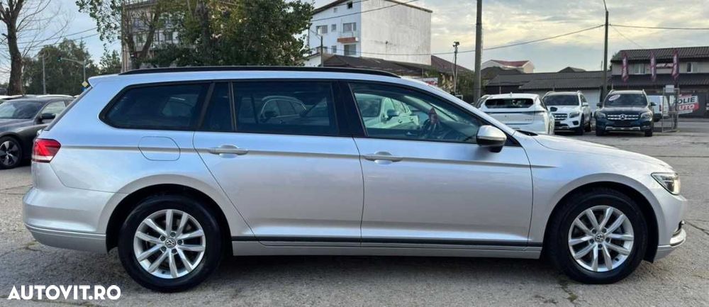 Volkswagen Passat - 10