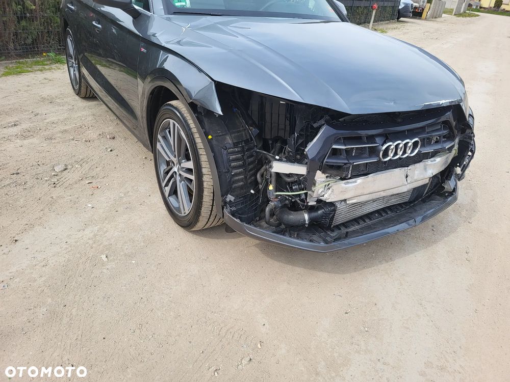 Audi Q5 55 TFSIe quattro S tronic S line - 5