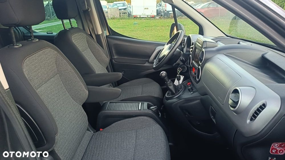 Citroën Berlingo Multispace PureTech 110 SELECTION - 17