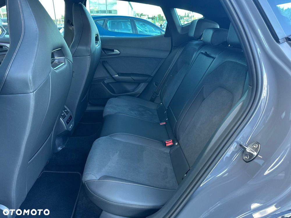 Cupra Formentor 1.5 eTSI mHEV DSG - 39