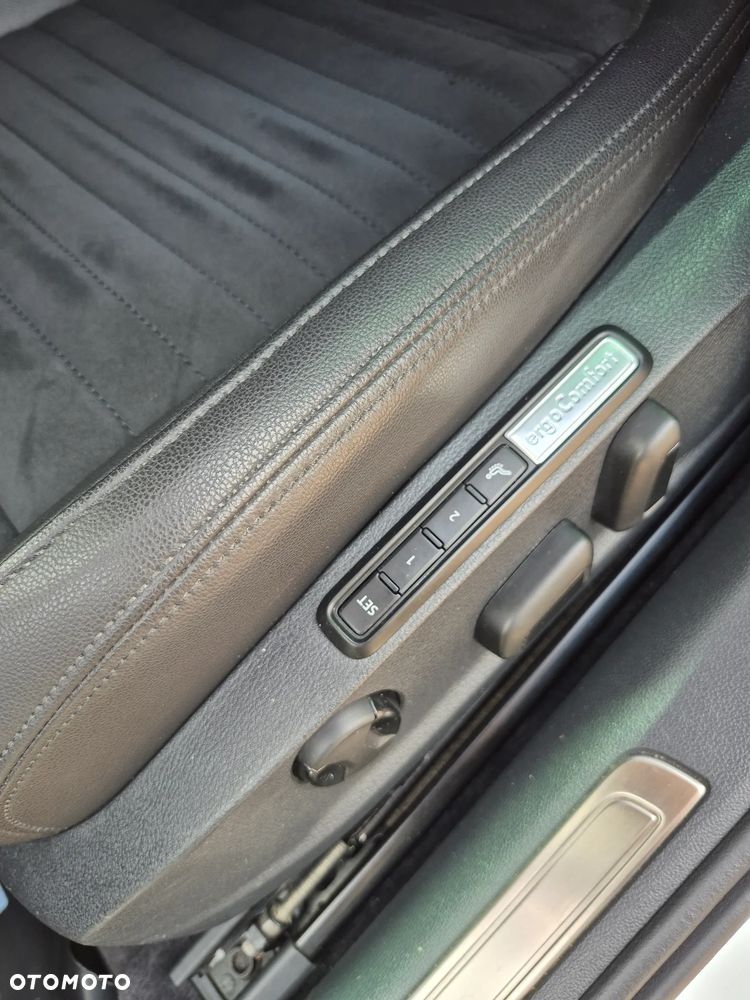 Volkswagen Passat 1.8 TSI BMT Highline DSG - 23