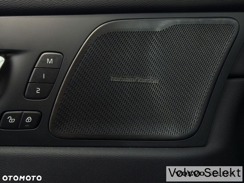 Volvo XC 60 - 22