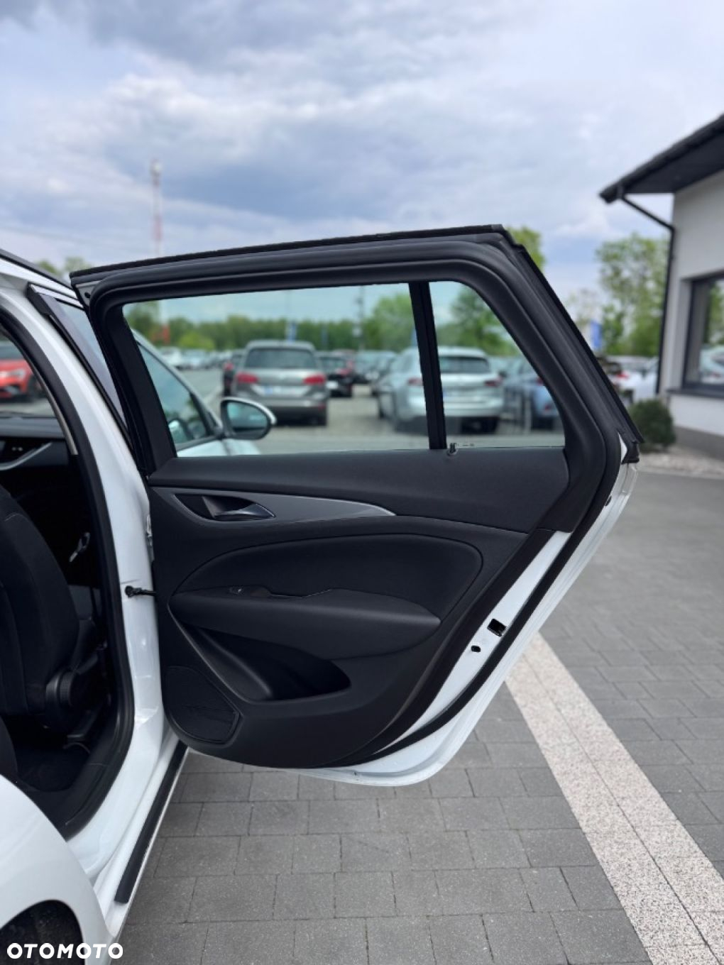 Opel Insignia - 40