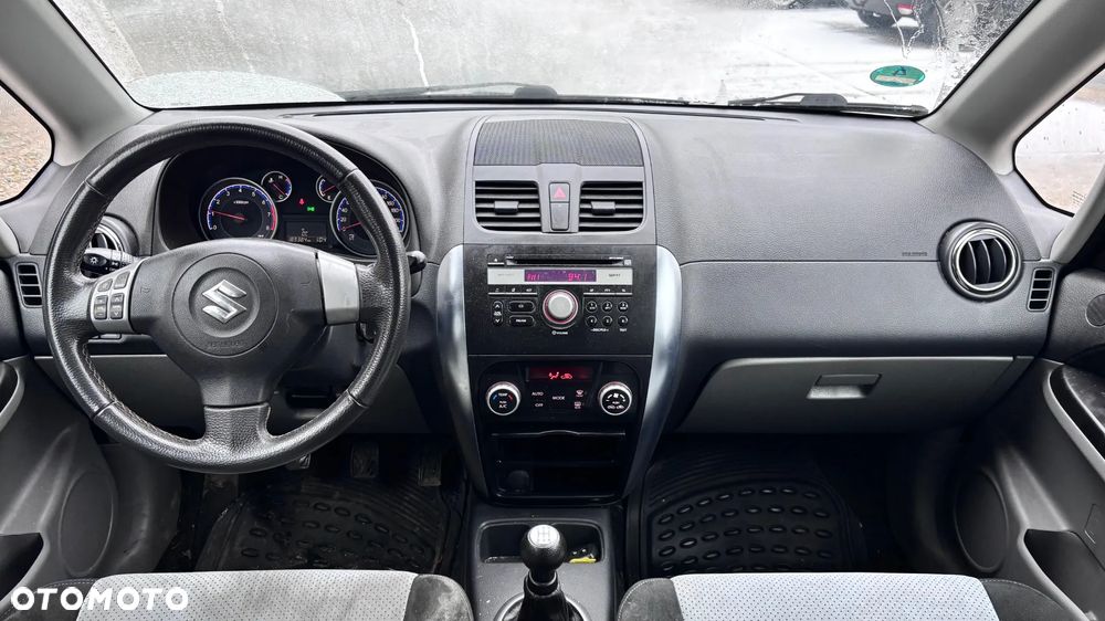 Suzuki SX4 1.6 VVT 4x2 Comfort - 6