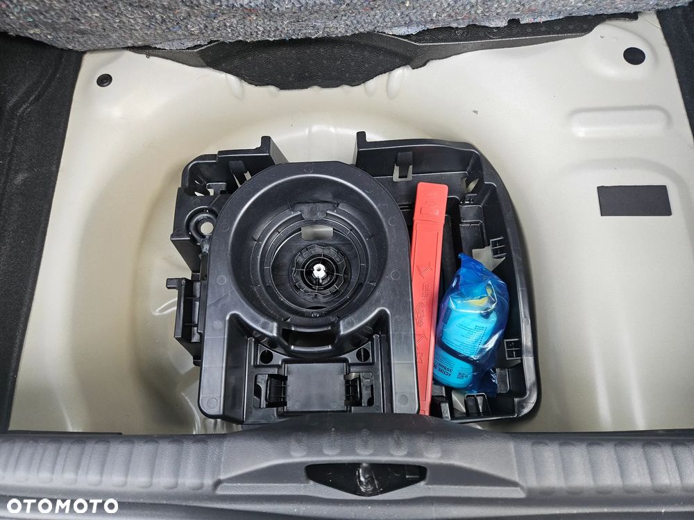 Citroën C3 1.2 PureTech Feel - 21