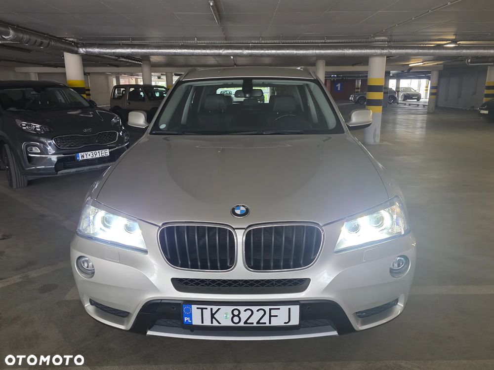 BMW X3 xDrive20d - 33