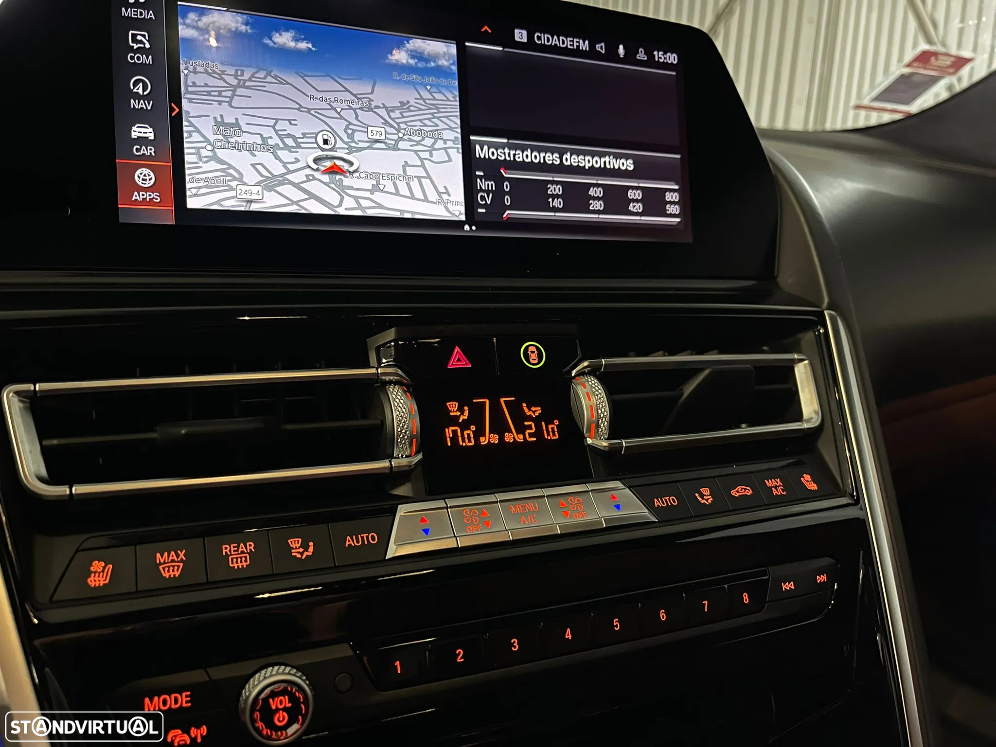 BMW M850i xDrive - 40
