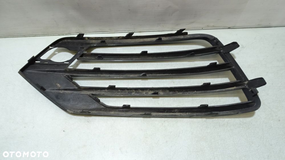 GP - KRATKA ZDERZAKA PRAWA AUDI Q3 8U0807682K - 4