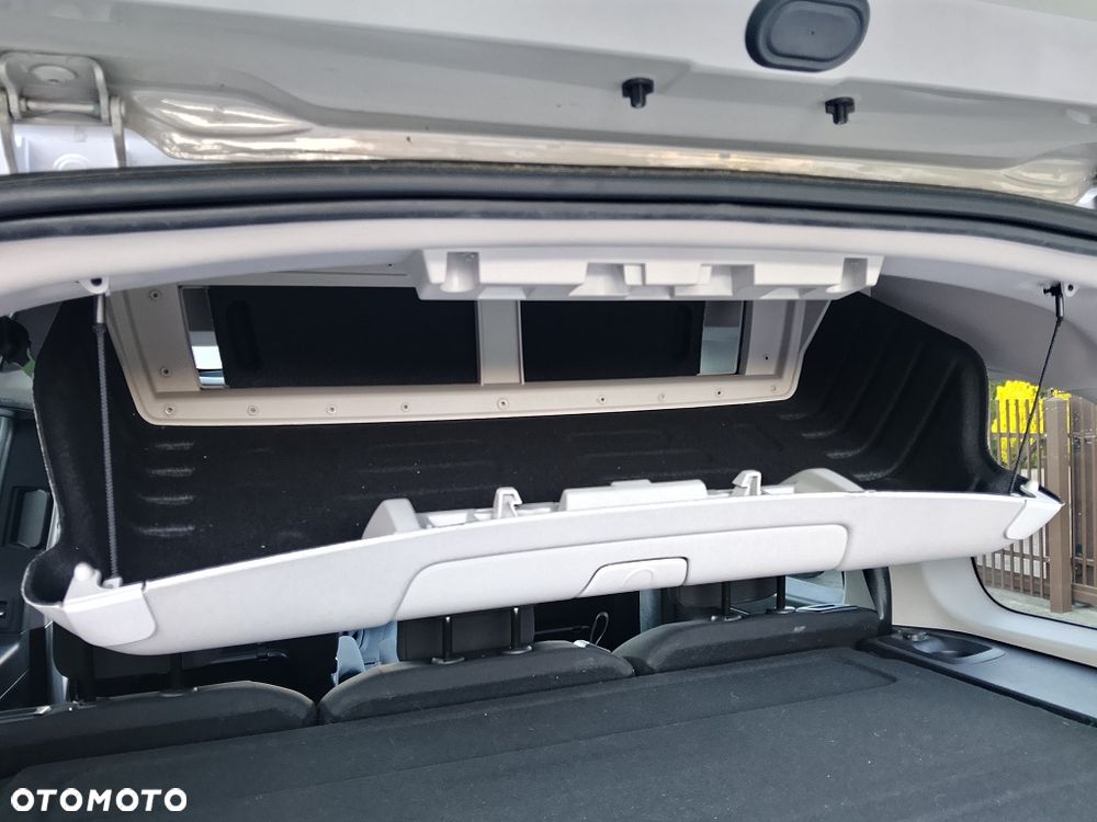 Opel Combo XL 1.2 Turbo Edition Plus S&S - 24