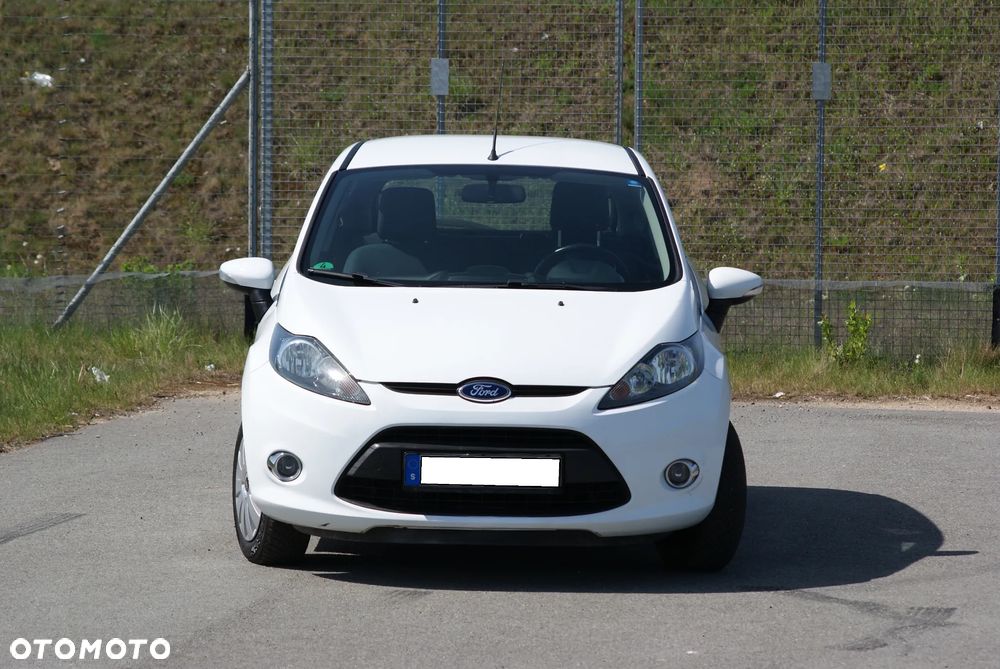 Ford Fiesta 1.25 Champions Edition - 1
