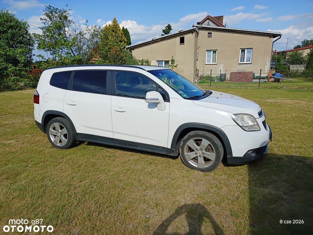 Chevrolet Orlando - 1