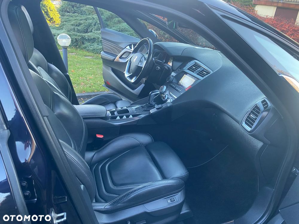 DS Automobiles DS 5 - 17