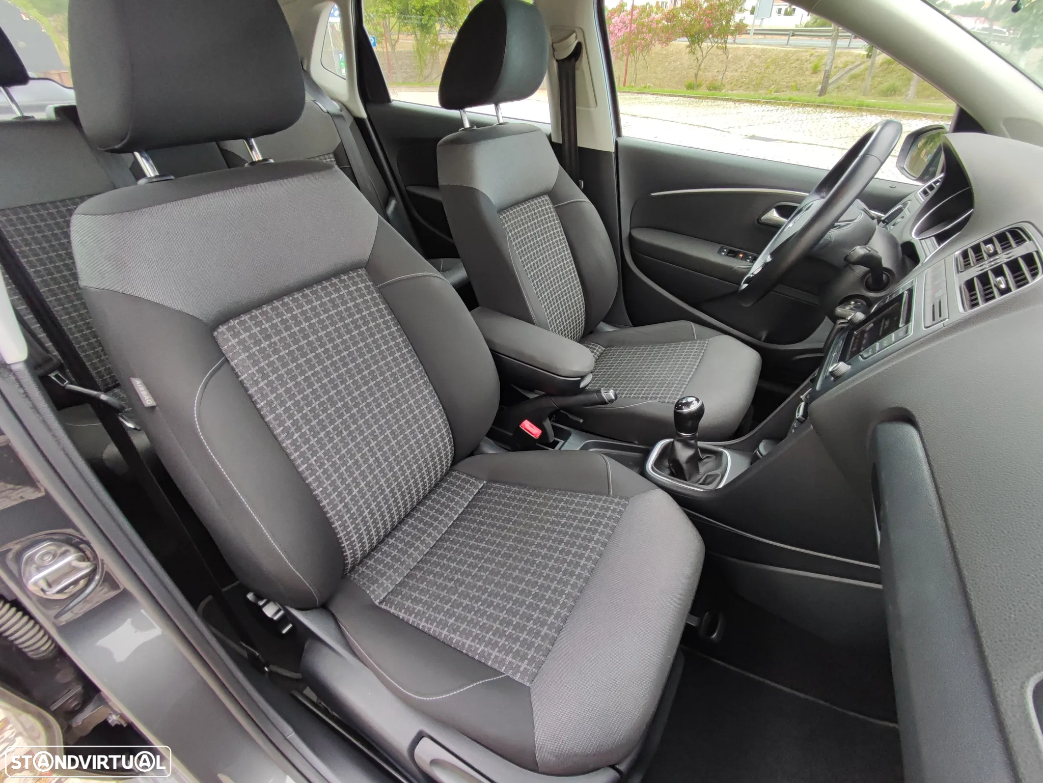 VW Polo 1.0 Confortline - 8