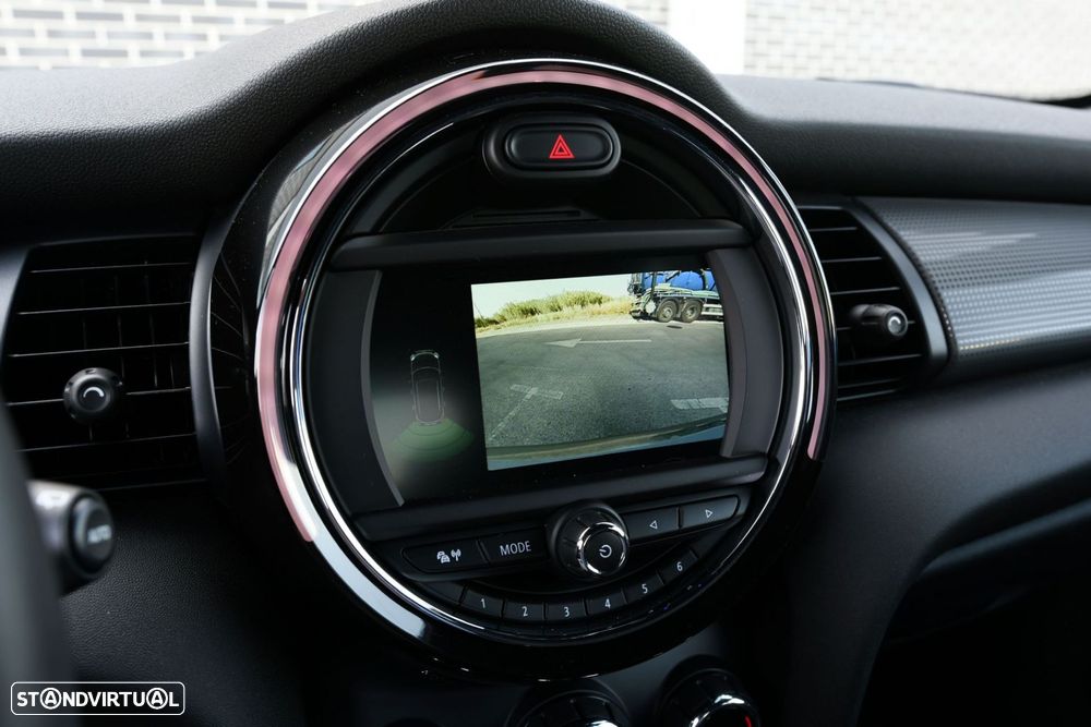 MINI 5 Portas Cooper Sport Edition - 31
