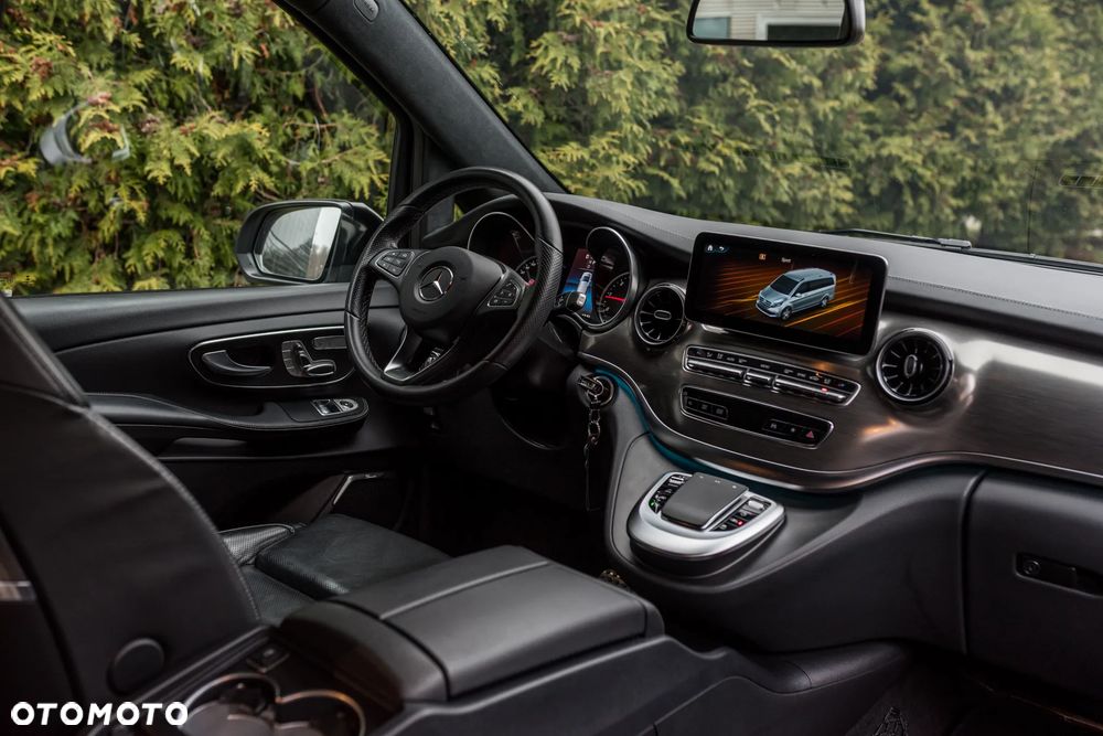 Mercedes-Benz Klasa V 300 d 9G-Tronic Exclusive (d³ugi) - 13