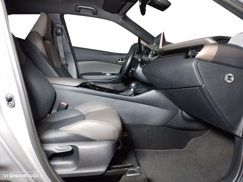 Toyota C-HR - 7