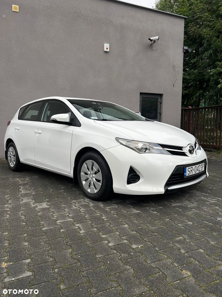 Toyota Auris 1.4 D-4D Active - 1