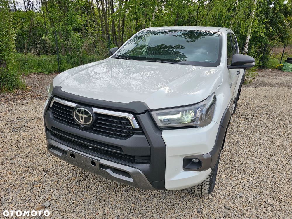 Toyota Hilux 2.8 D-4D Double Cab Invincible 4x4 - 26