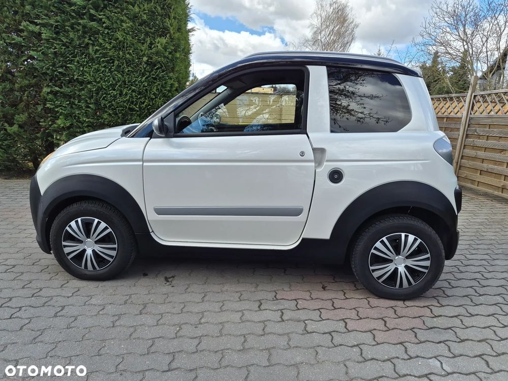 Microcar M.GO - 18