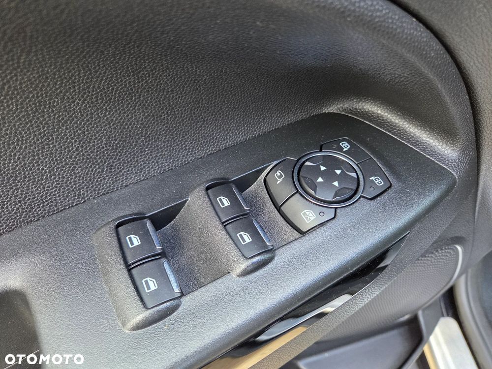 Ford EcoSport 1.5 EcoBlue TITANIUM - 11