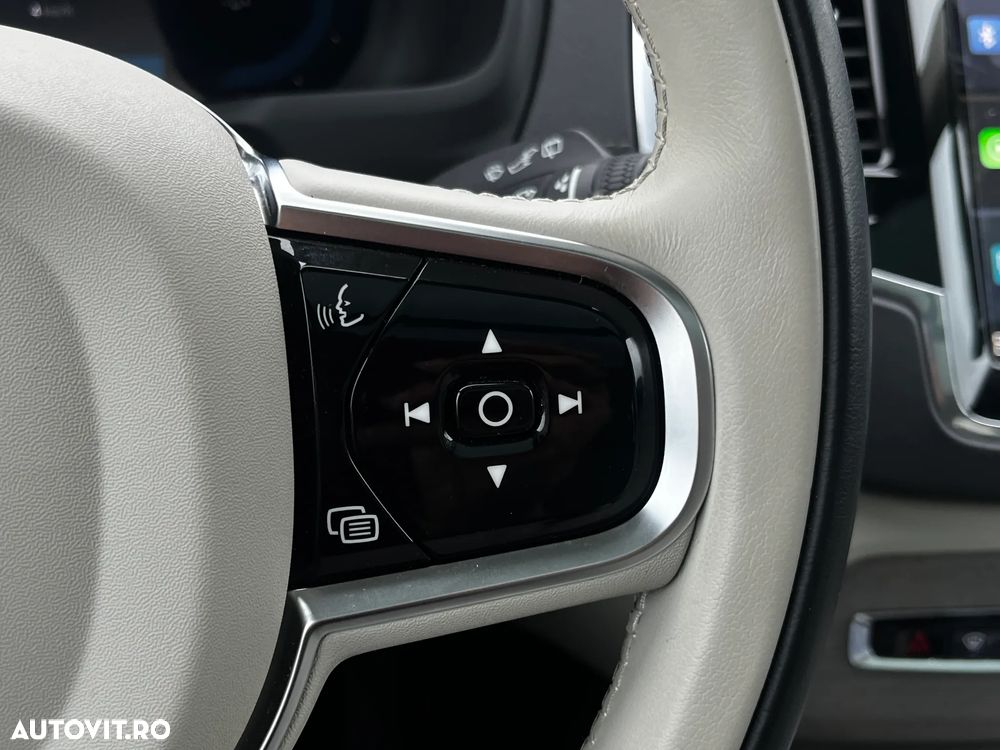 Volvo XC 90 T8 AWD PHEV Ultra Bright - 17