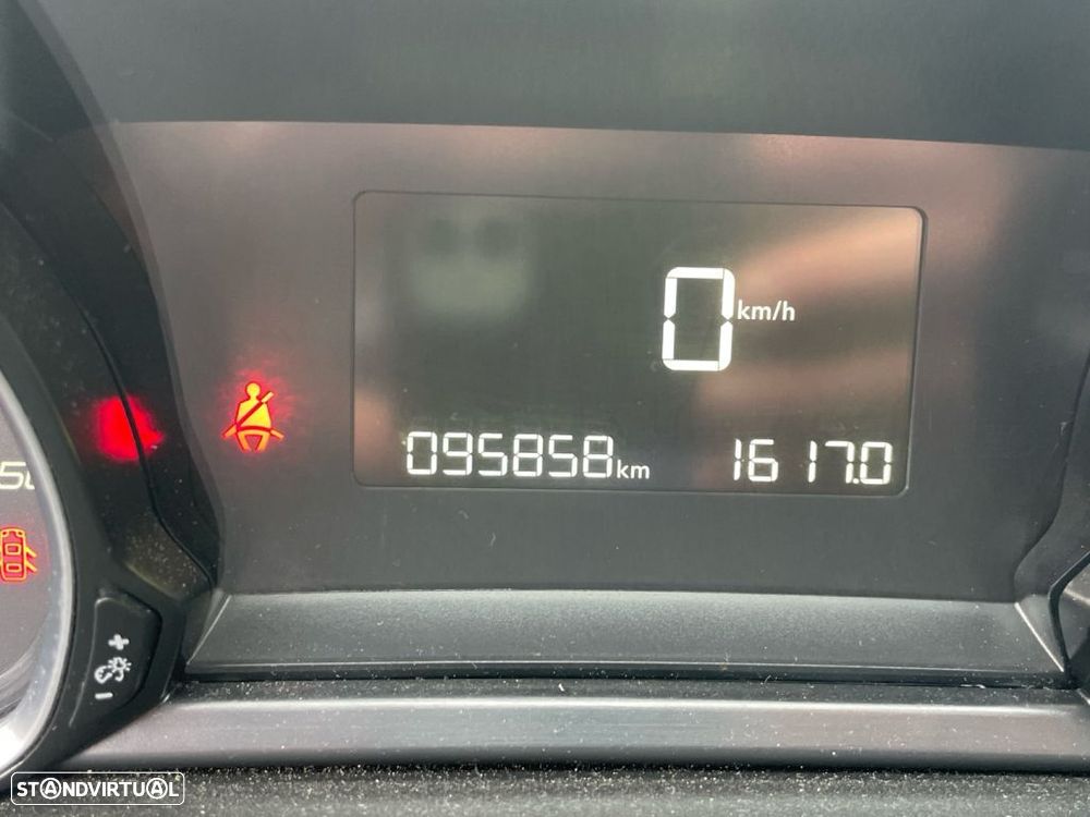 Peugeot 308 1.6 BlueHDi Style - 3