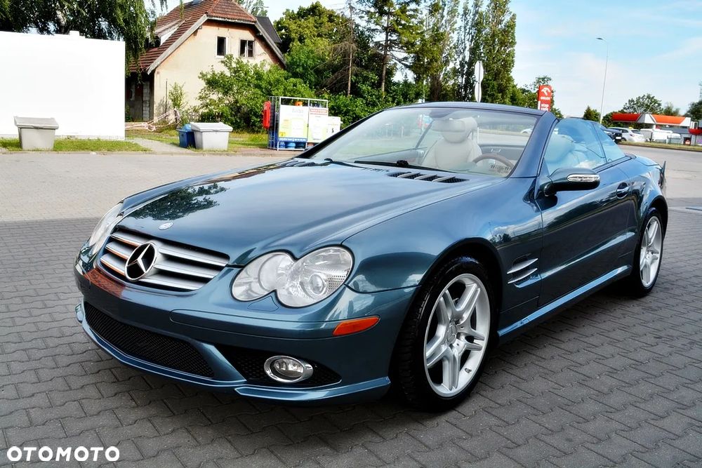 Mercedes-Benz SL - 17
