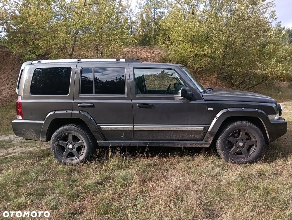 Jeep Commander 5.7 V8 HEMI Automatik Overland - 4