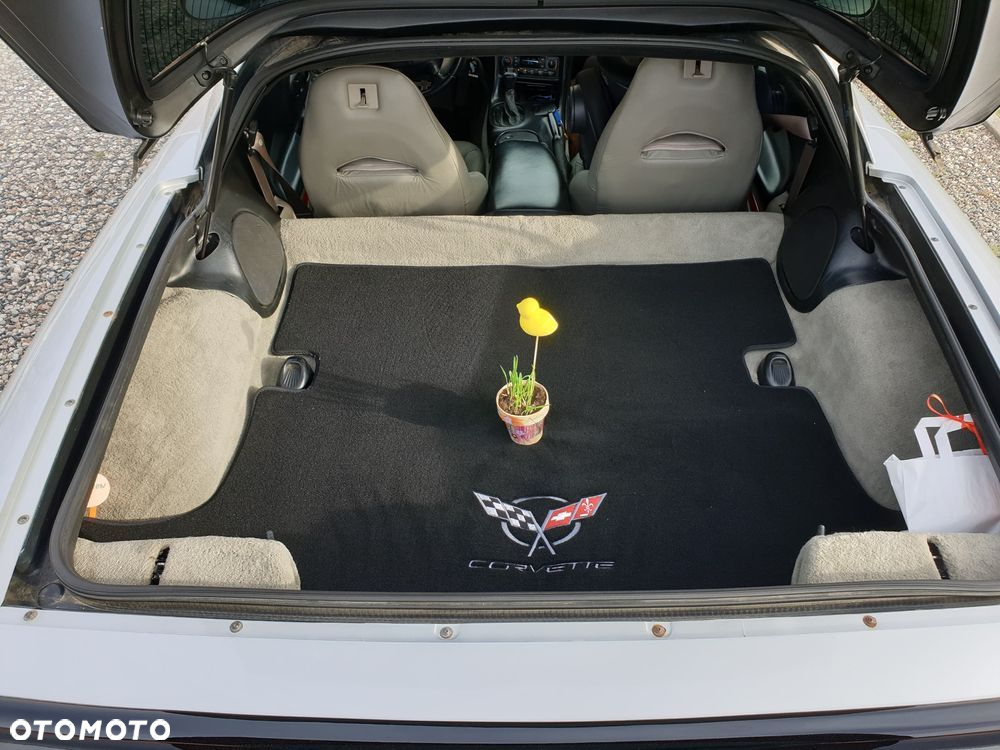 Chevrolet Corvette Convertible 5.7 - 12