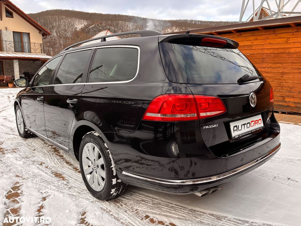 Volkswagen Passat Variant 2.0 TDI DSG BlueMotion Technology Comfortline - 4