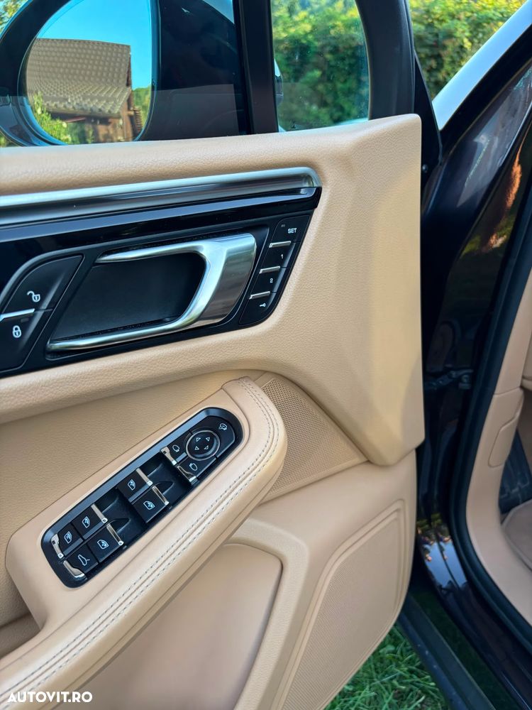 Porsche Macan Standard - 7