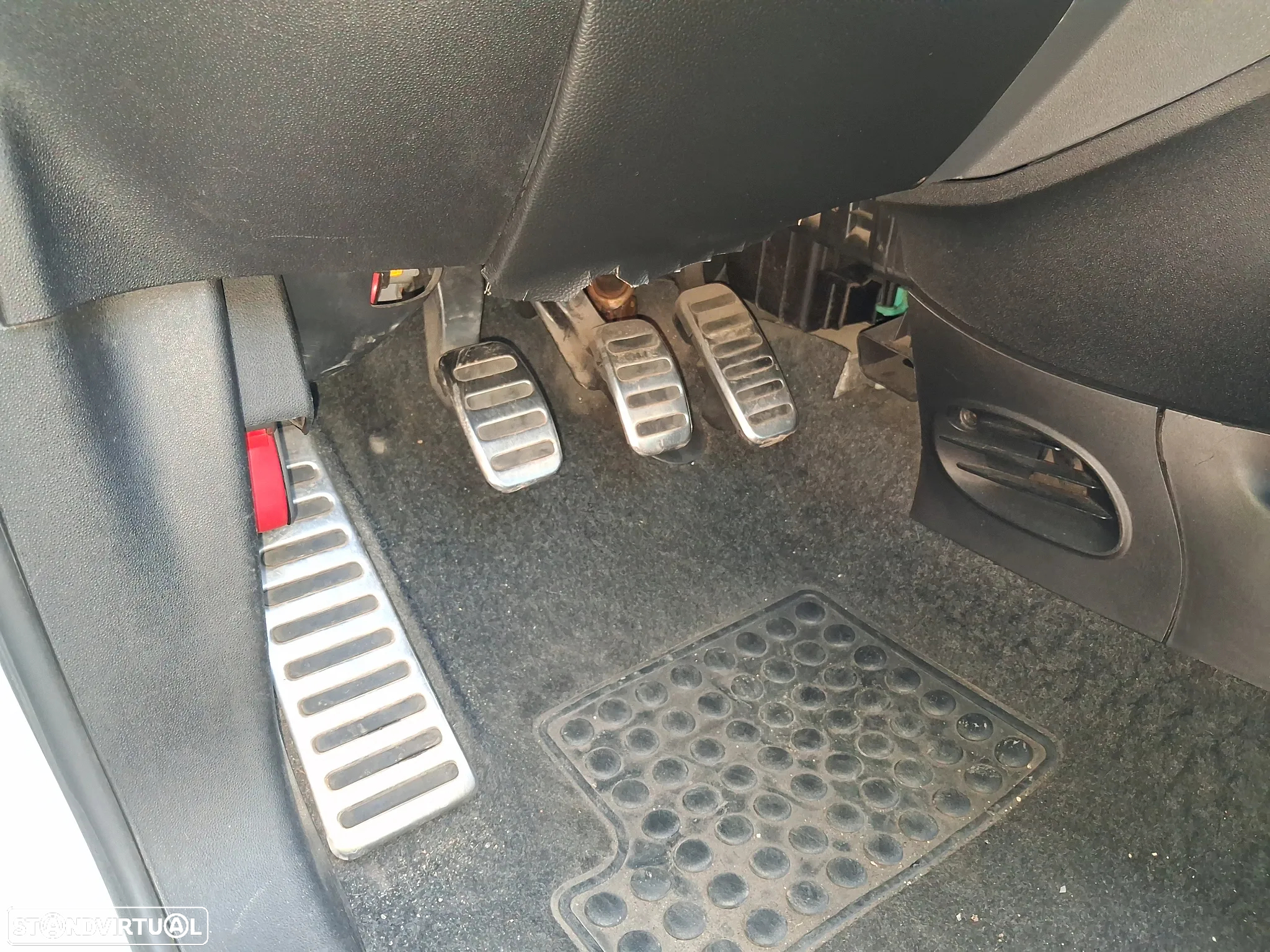 Abarth 500C 1.4 T-Jet - 11