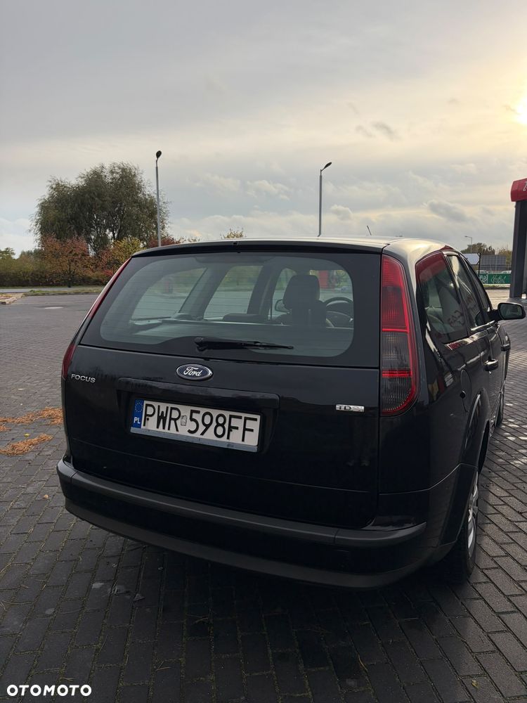 Ford Focus - 6