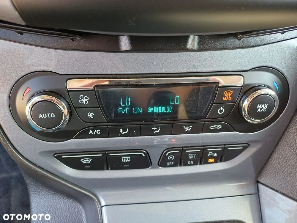 Ford Focus 1.0 EcoBoost STart-Stopp-System TITANIUM - 20