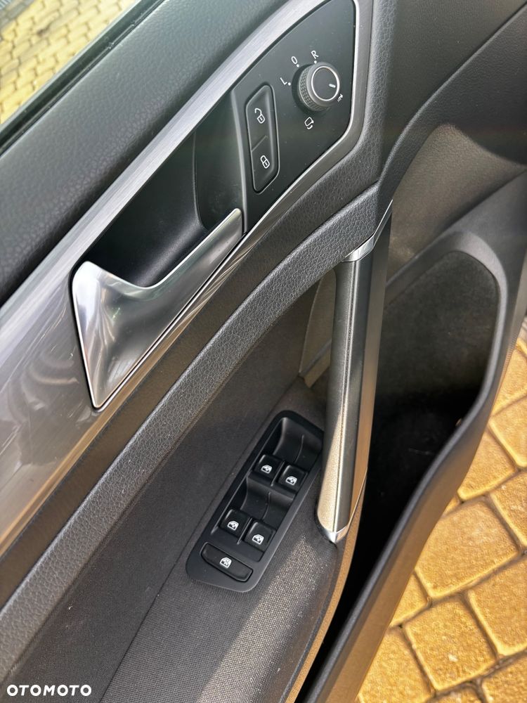 Volkswagen Golf 1.2 TSI BlueMotion Technology Allstar - 6