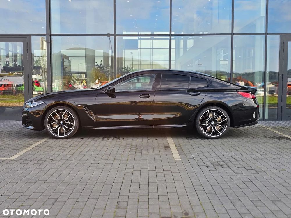 BMW Seria 8 - 2