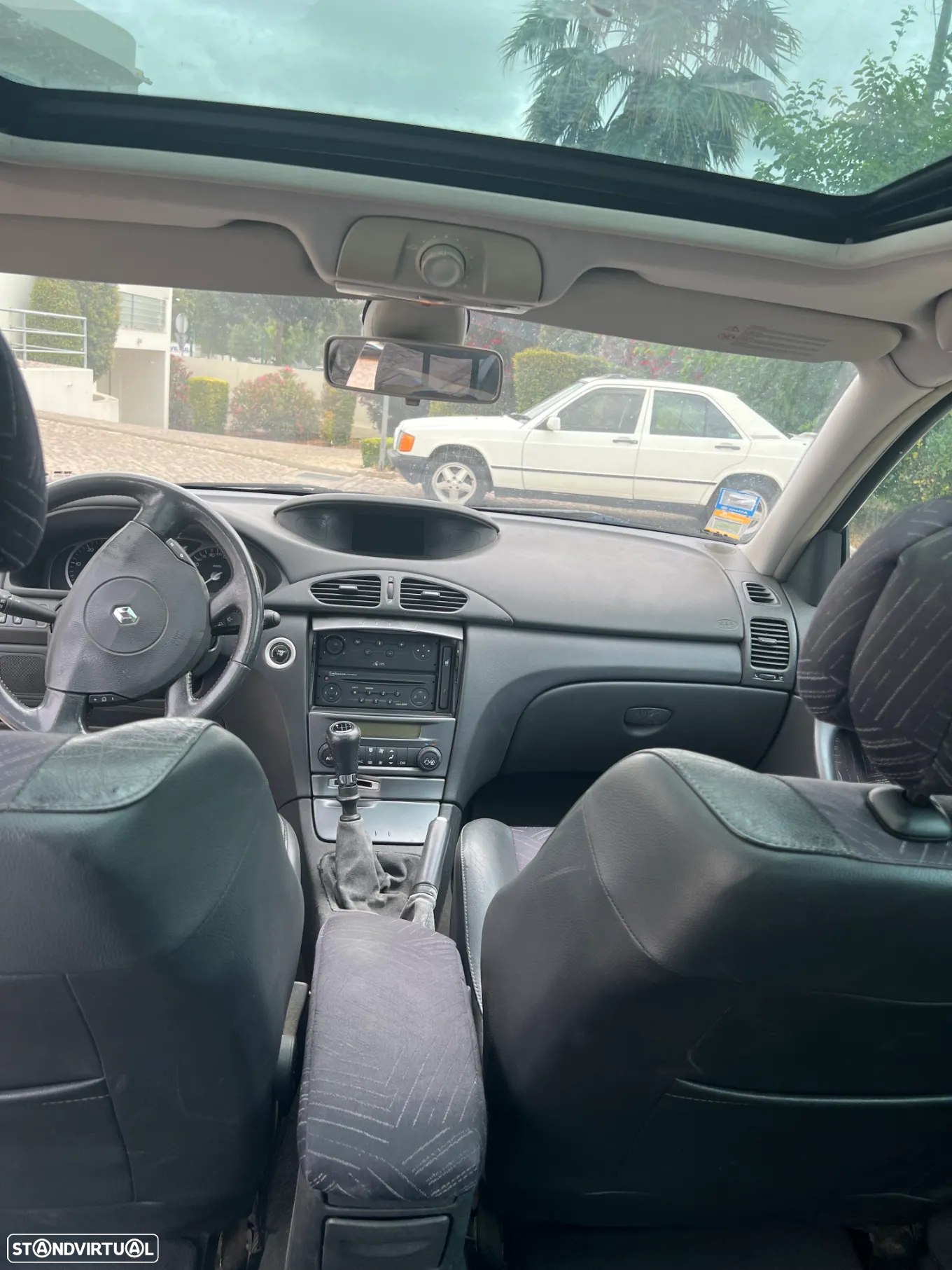 Renault Laguna Break 1.9 dCi Privilege - 8