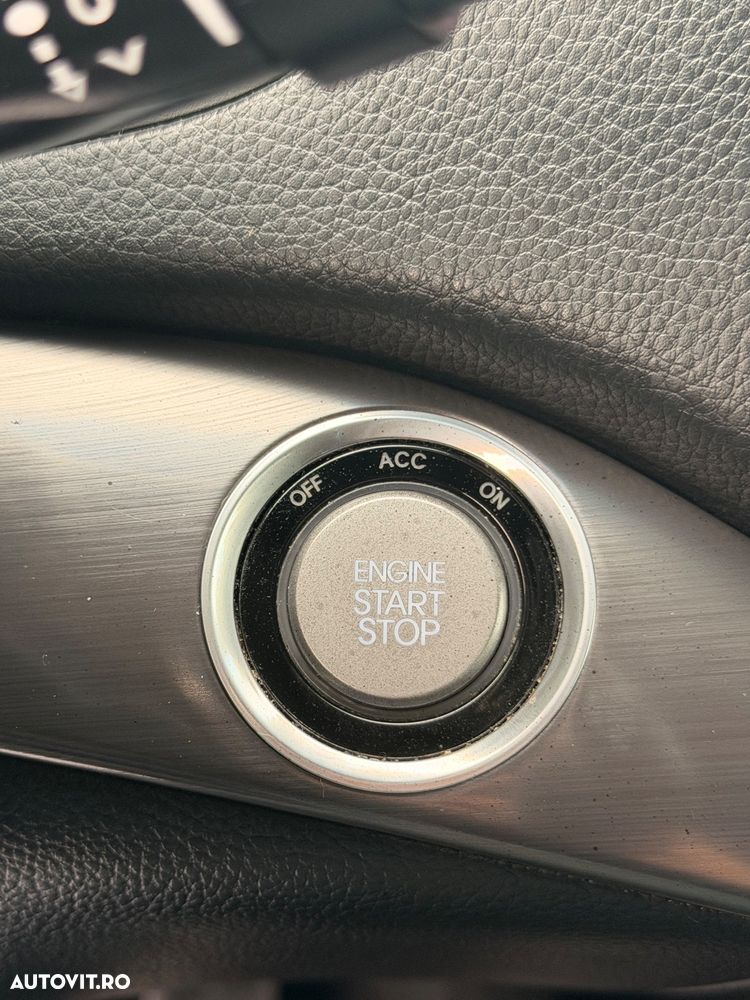 Hyundai i40 Kombi 1.7 CRDi DCT Premium - 8