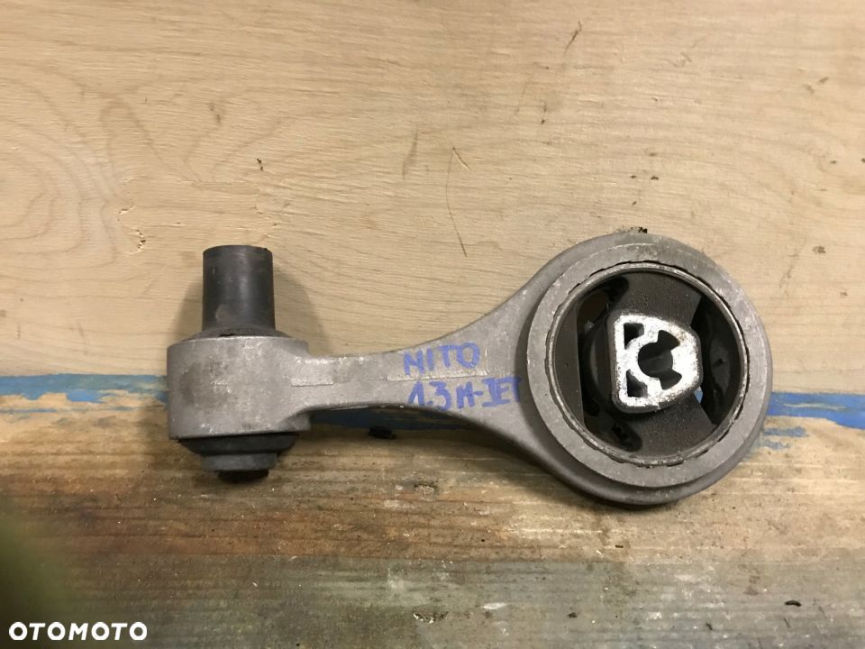 ALFA ROMEO MITO 1.3 JTD PODUSZKA ŁAPA SILNIKA DÓŁ