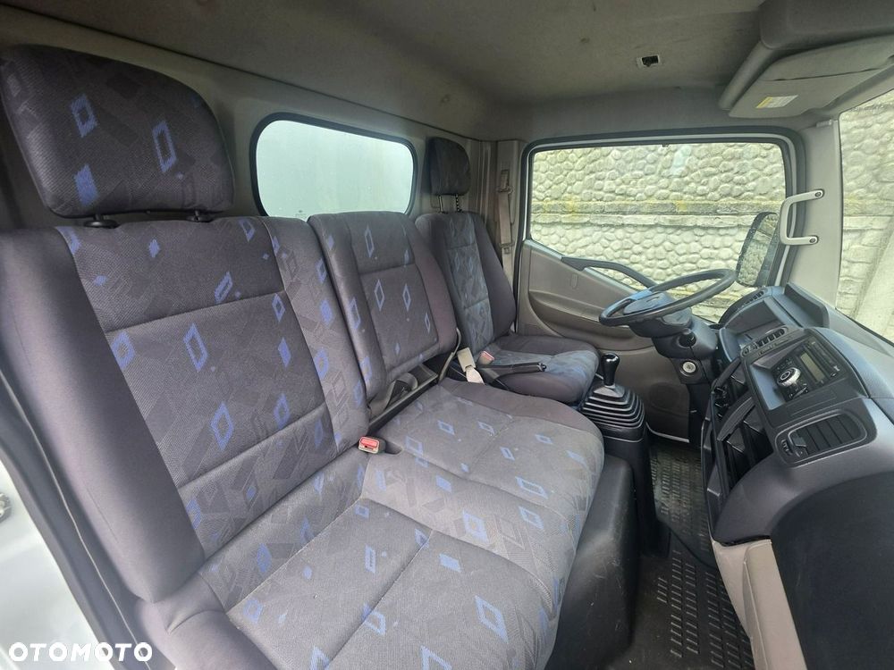 Renault Maxity - 17