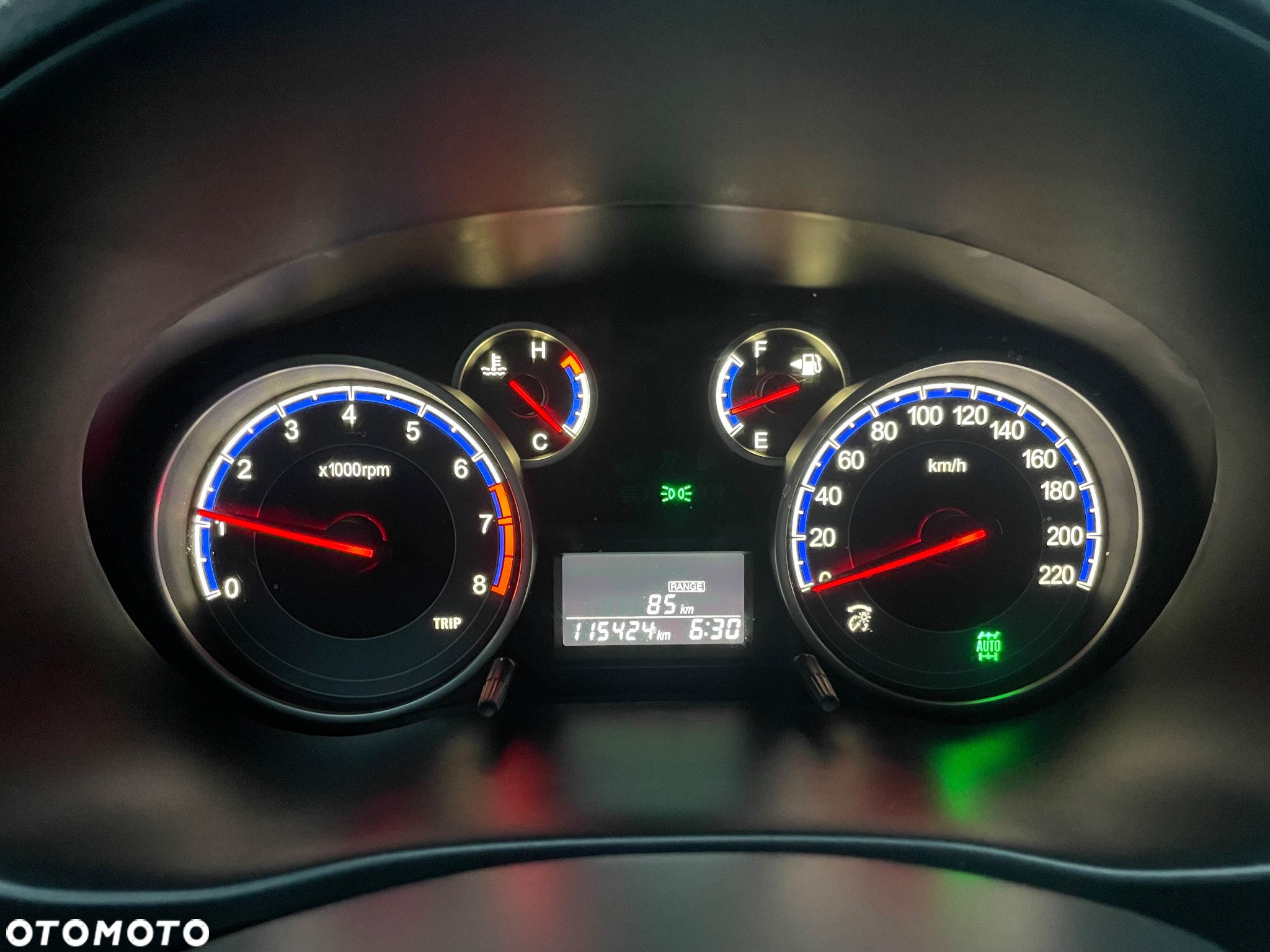 Suzuki SX4 1.6 Comfort Plus 4WD - 14