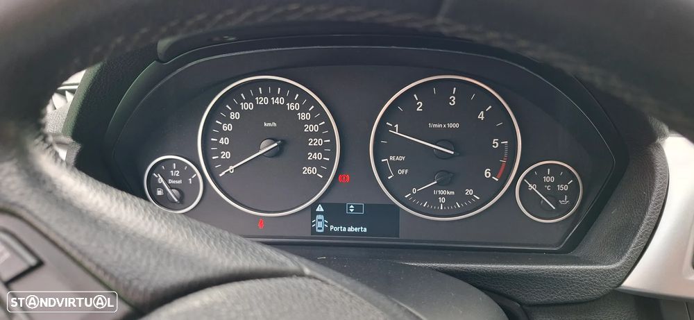 BMW 318 d Sport Line - 6