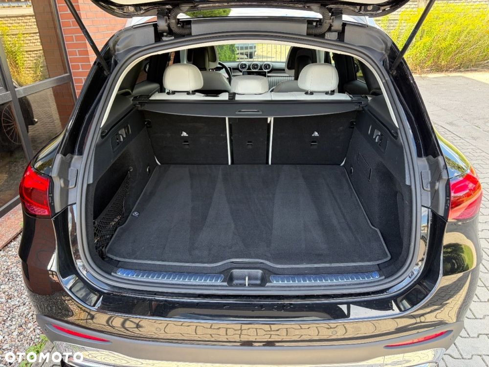 Mercedes-Benz GLC 220 d 4Matic 9G-TRONIC Avantgarde Advanced - 32