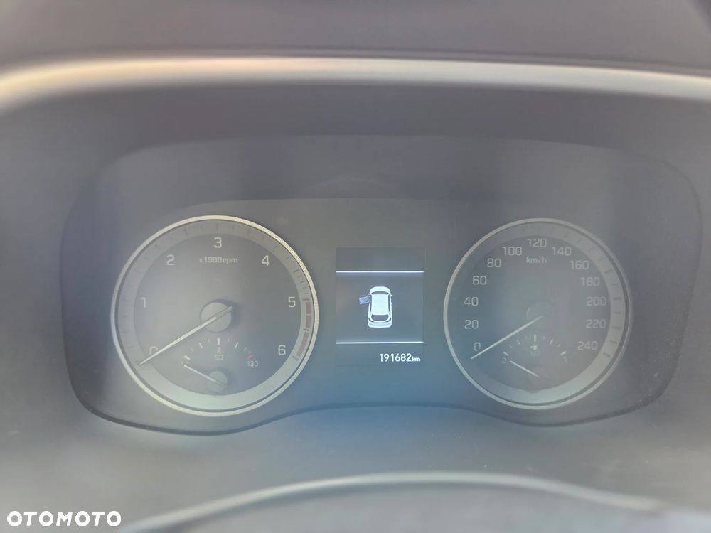 Hyundai Tucson blue 1.6 CRDi 2WD DCT Advantage+ - 19