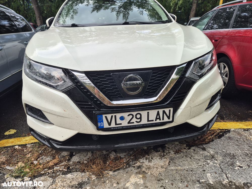 Nissan Qashqai 1.6L dCi Start/Stop 4X4-i N-Connecta - 6